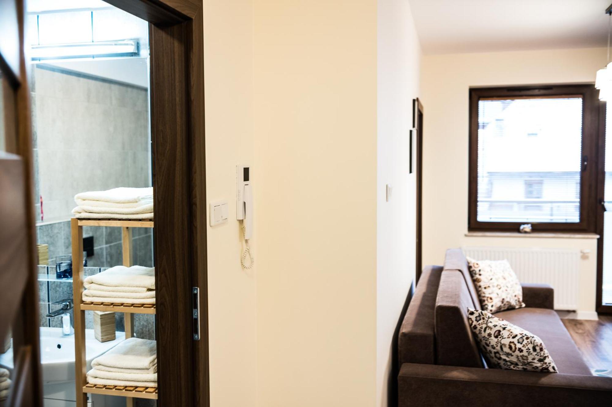 Apartamenty Opal Krynica Zdroj Ruang foto